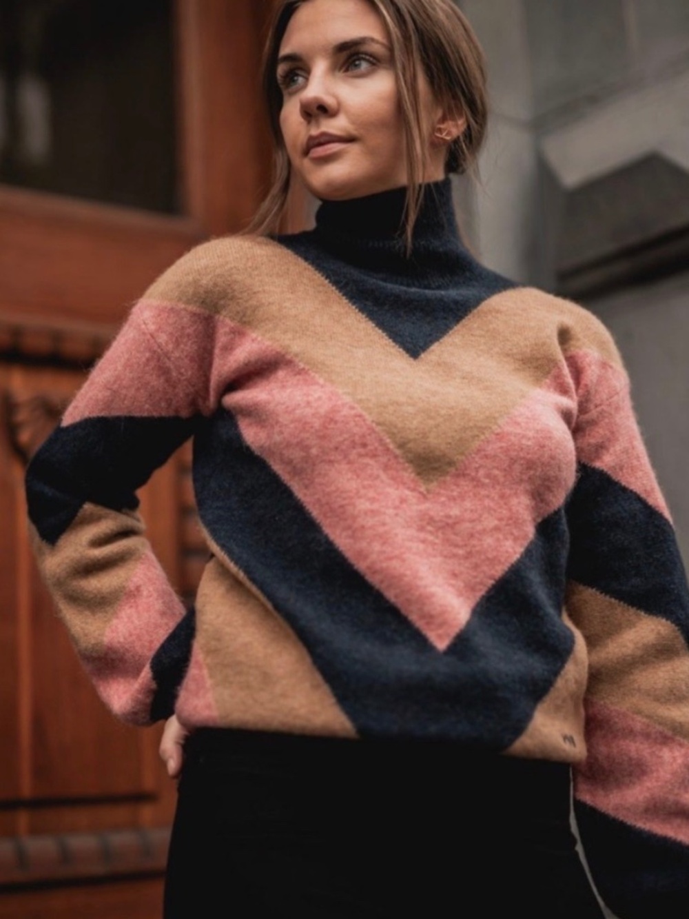 Victoria Beckham Wool Blend Mockneck Sweater SZ S